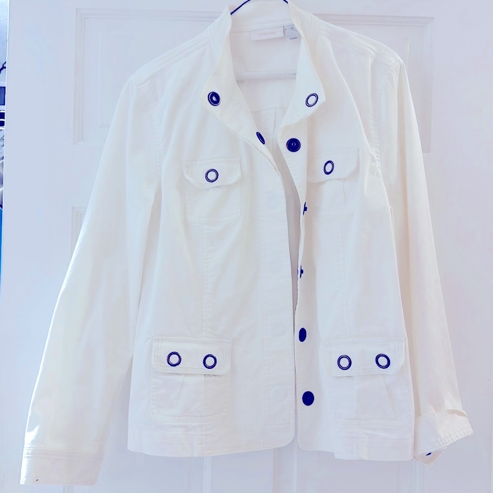 CHICOS WHITE JACKET